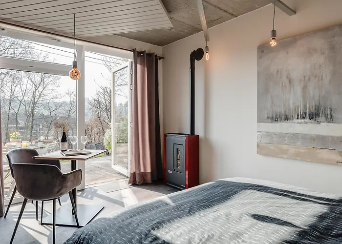 Oda ve Kahvaltı Le Garage 3*