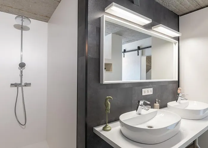 Oda ve Kahvaltı Le Garage Theux